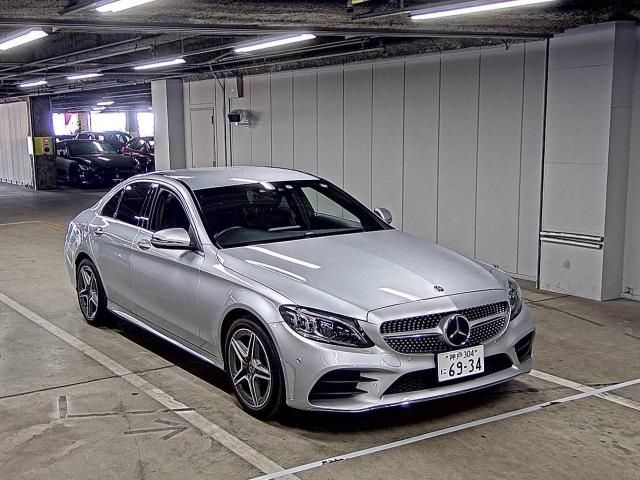 382 Mercedes benz C class 205077 2019 г. (ZIP Osaka)